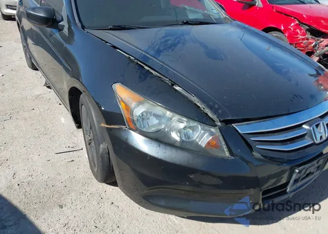 2011 Honda Accord Ex z USA, uszkodzony, nr VIN 1HGCP2F75BA110520